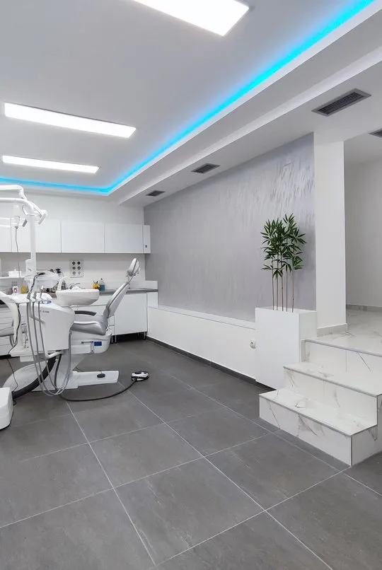 Svetla ordinacija Vera Dental sa dve stomatološke stolice